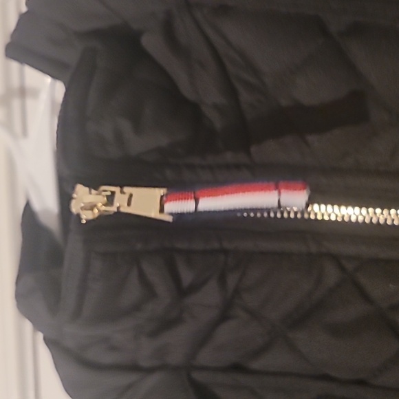 NWOT Tommy Hilfiger Quilted Black Coat Size XL - Picture 4 of 6